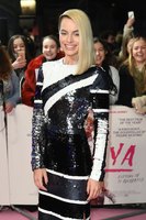 Margot Robbie Longsleeve T-shirt #3081703