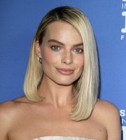 Margot Robbie mug #G1323829
