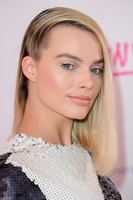 Margot Robbie tote bag #G1323859