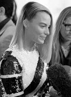 Margot Robbie tote bag #G1323892