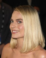Margot Robbie tote bag #G1323915
