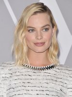 Margot Robbie tote bag #G1352497