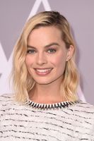Margot Robbie mug #G1352536