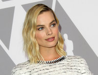 Margot Robbie Sweatshirt #3110447