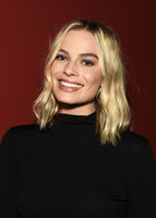 Margot Robbie mug #G1352558