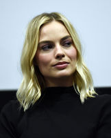 Margot Robbie mug #G1352596
