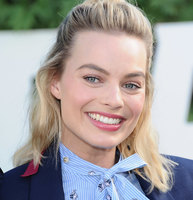 Margot Robbie mug #G1352611