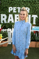Margot Robbie Longsleeve T-shirt #3110514