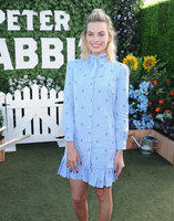 Margot Robbie Longsleeve T-shirt #3110518