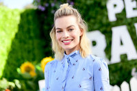 Margot Robbie Longsleeve T-shirt #3110561