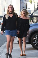 Margot Robbie Longsleeve T-shirt #3110609