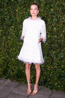 Margot Robbie t-shirt #3131713