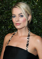 Margot Robbie t-shirt #3131716