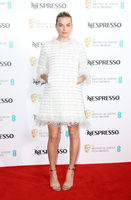 Margot Robbie Longsleeve T-shirt #3131732