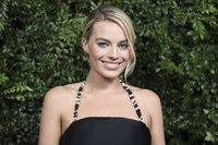 Margot Robbie Longsleeve T-shirt #3131761