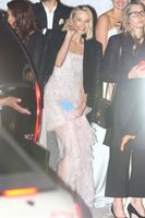 Margot Robbie tote bag #G1373872