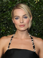 Margot Robbie tote bag #G1374078