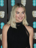 Margot Robbie Longsleeve T-shirt #3132092
