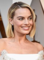 Margot Robbie Longsleeve T-shirt #3156188