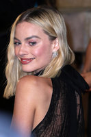 Margot Robbie mug #G1398351