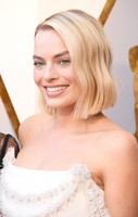 Margot Robbie Sweatshirt #3156293
