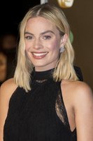 Margot Robbie mug #G1398420