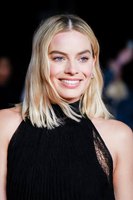 Margot Robbie Longsleeve T-shirt #3156328