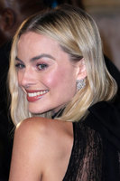 Margot Robbie mug #G1398428