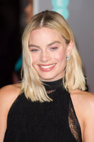 Margot Robbie mug #G1398436