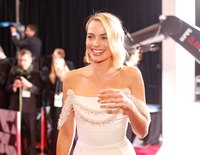 Margot Robbie mug #G1398537
