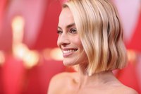 Margot Robbie mug #G1398557