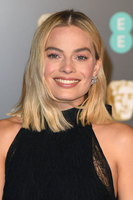 Margot Robbie Longsleeve T-shirt #3156481