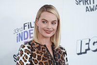 Margot Robbie Sweatshirt #3165484