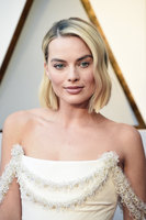 Margot Robbie Sweatshirt #3165508