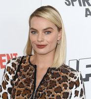 Margot Robbie mug #G1407696