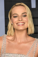 Margot Robbie mug #G1415053