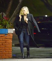 Margot Robbie Longsleeve T-shirt #3172996