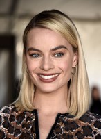 Margot Robbie Longsleeve T-shirt #3185295