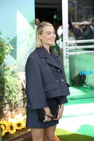Margot Robbie Longsleeve T-shirt #3185334