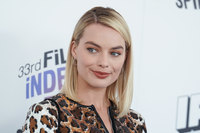 Margot Robbie mug #G1427452