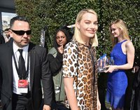 Margot Robbie tote bag #G1427517