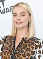 Margot Robbie mug #G1427536