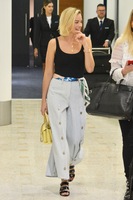 Margot Robbie Longsleeve T-shirt #3185462
