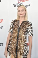 Margot Robbie Longsleeve T-shirt #3185464