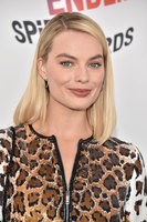 Margot Robbie Longsleeve T-shirt #3185681