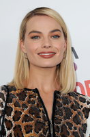 Margot Robbie tote bag #G1427790