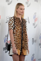 Margot Robbie Longsleeve T-shirt #3185697
