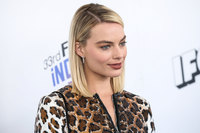 Margot Robbie Sweatshirt #3185768