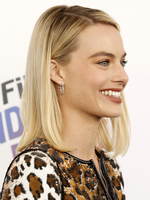 Margot Robbie mug #G1427964