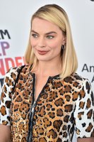 Margot Robbie tote bag #G1428024